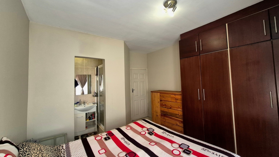 2 Bedroom Property for Sale in Dassie Rand North West